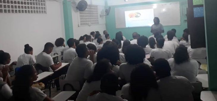 Encontro debate sobre as profissões e os desafios de homens e mulheres negras nas Universidades